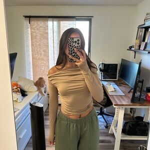 Off shoulder top